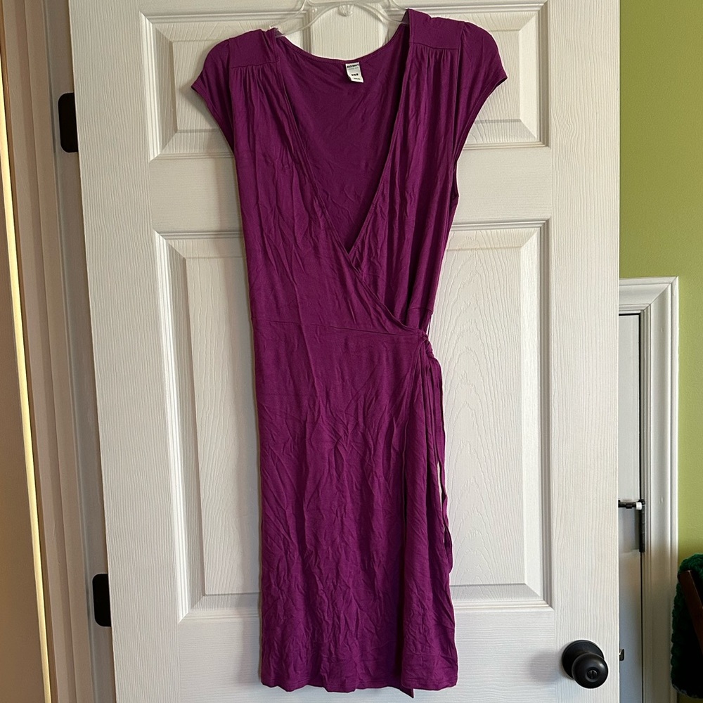 Old Navy wrap dress - purple - sz med